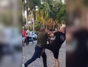 Pré-candidato slevam cartaz de Bolsonaro para universidade federal e debate termina em pancadaria