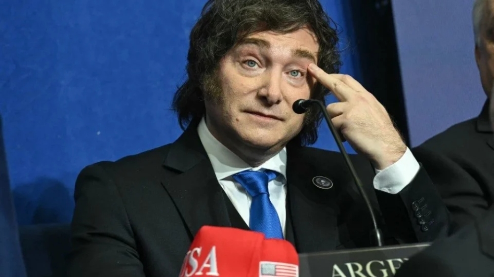 Queda mensal supera projeções do mercado