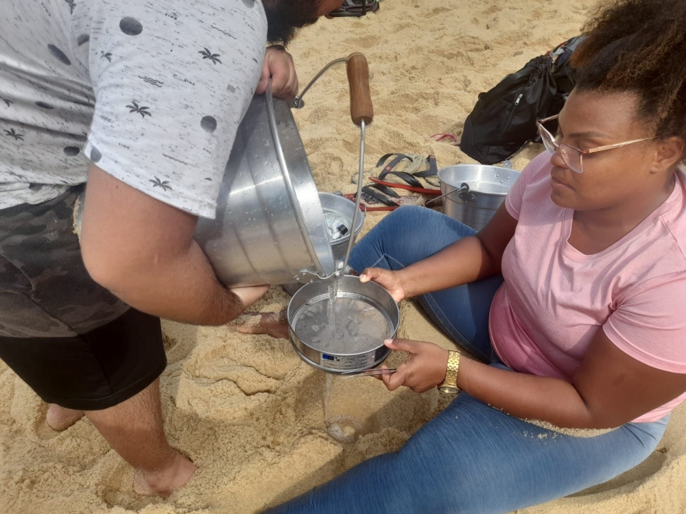 Do plástico ao microplástico: pesquisa investiga impactos e propõe soluções sustentáveis 