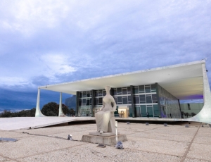 STF divulga balanço atualizado sobre investigações e condenações por atos antidemocráticos  