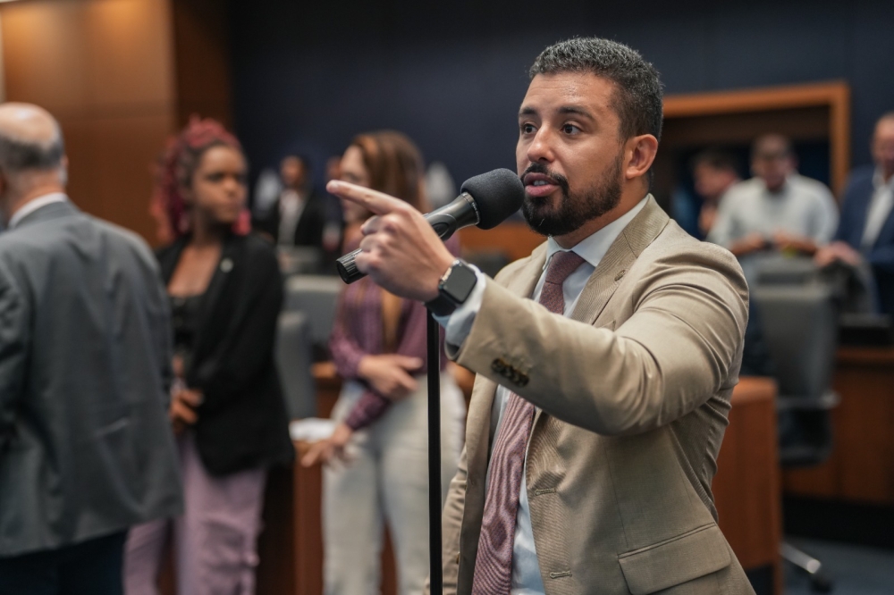 Deputado denuncia que Petrópolis pode perder R$230 milhões para obras contra enchentes no Rio Quitandinha