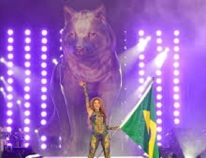 Shakira em Copacabana: quando a lei eleitoral brasileira vira ficção jurídica