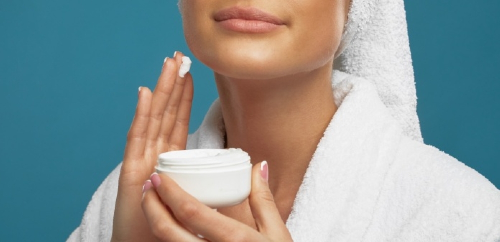 Anvisa proíbe hidratante facial irregular e determina retirada imediata do mercado