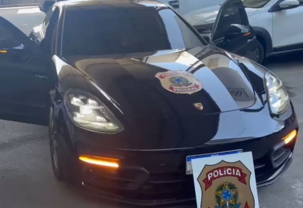 Porsche do deputado Thiago Rangel é apreendido pela PF em operação no Rio