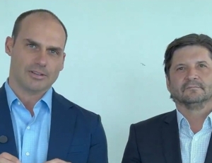 As críticas de bolsonaristas e aliados de Tarcísio à composição com Eduardo suplente