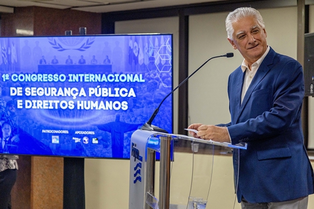 Presidente da Firjan destaca o custo da criminalidade em congresso sobre segurança pública
