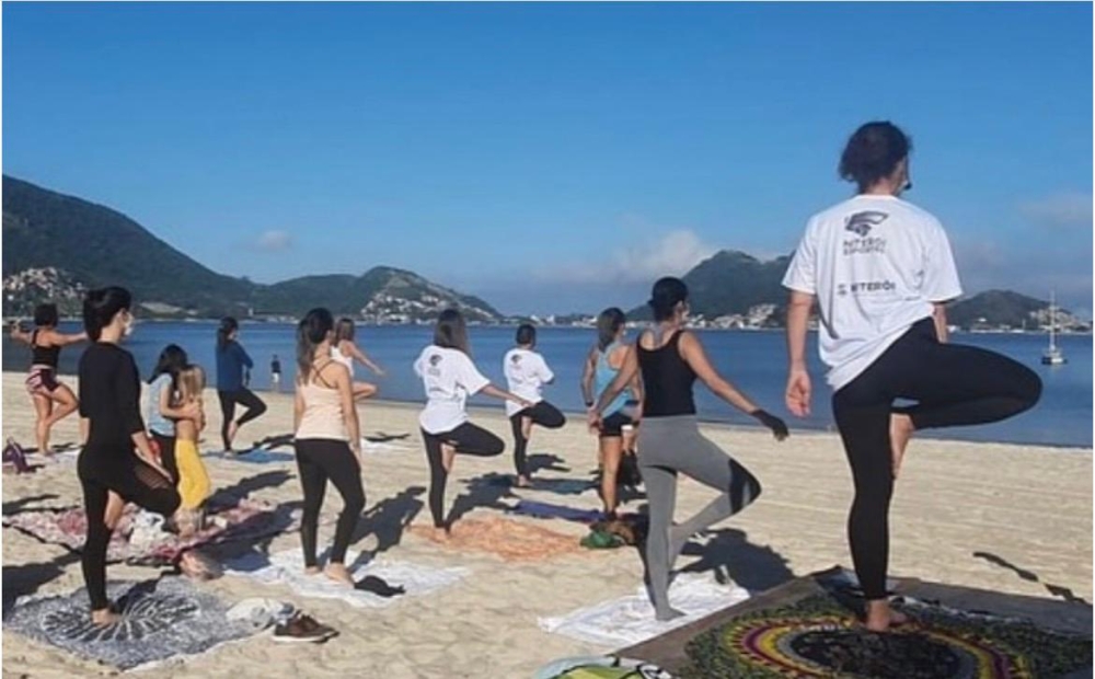 Niterói em Equilíbrio celebra o Dia das Mães com aula especial de yoga em Icaraí