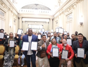 Criada na periferia carioca, maior batalha de barbeiros do país recebe homenagem na Câmara do Rio