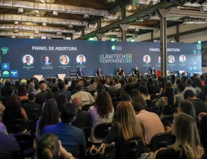 AB2LEX 2026 começa no Rio com participação da OAB-RJ e debates sobre inovação jurídica e inteligência artificial