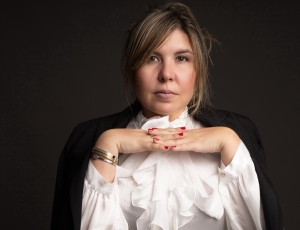 Giselle Farinhas Lança Guia Jurídico Estratégico Sobre a Nova Ordem Global e Vantagem Competitiva no Comércio Exterior