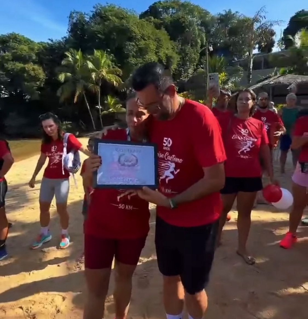 Angra: Vice-prefeito Rubinho homenageia caseira denunciada por suspeita de fraude em evento controverso na Biscaia