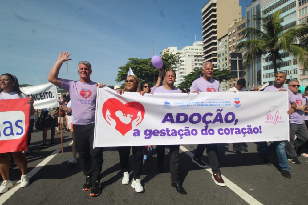 15ª Caminhada da Adoção mobiliza sociedade em Copacabana no dia 24 de maio