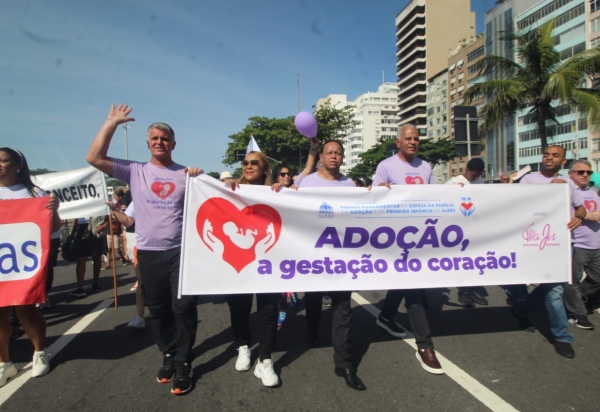 15ª Caminhada da Adoção mobiliza sociedade em Copacabana no dia 24 de maio