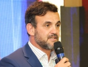 Ex-presidente do Inea exonerado por Ricardo Couto é alvo de operação da PF contra fraudes na Refit