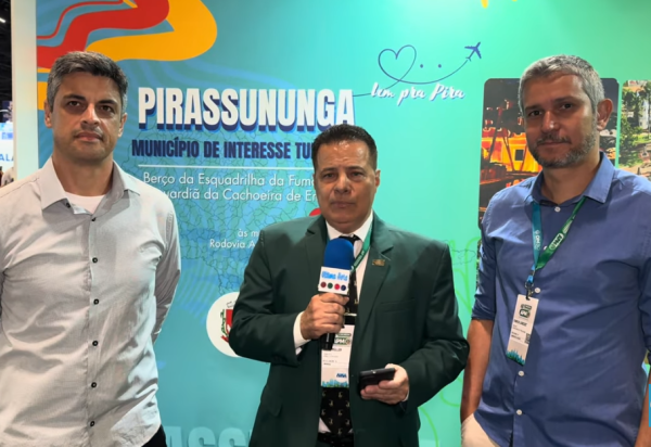 Vereadores de Pirassununga Capitão Léo e Fabrício Lubrechet apresentam avanços em segurança e desenvolvimento econômico no 68º Congresso da APM