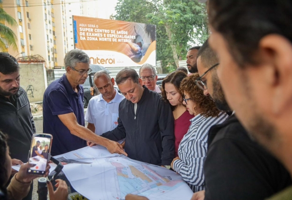 Prefeito visita futuro Super Centro de Saúde na Zona Norte
