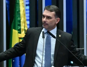Conversas de Flávio com Vorcaro começaram no maior ciclo de aportes do Rio ao Master
