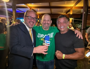 Entre kimônos e fardas: a noite em que Ralph Gracie e Batata da Madsen sentaram para falar de drogas, juventude e política