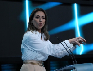 Soraya Thronicke explica apoio a Lula e diz ter se surpreendido com postura do presidente