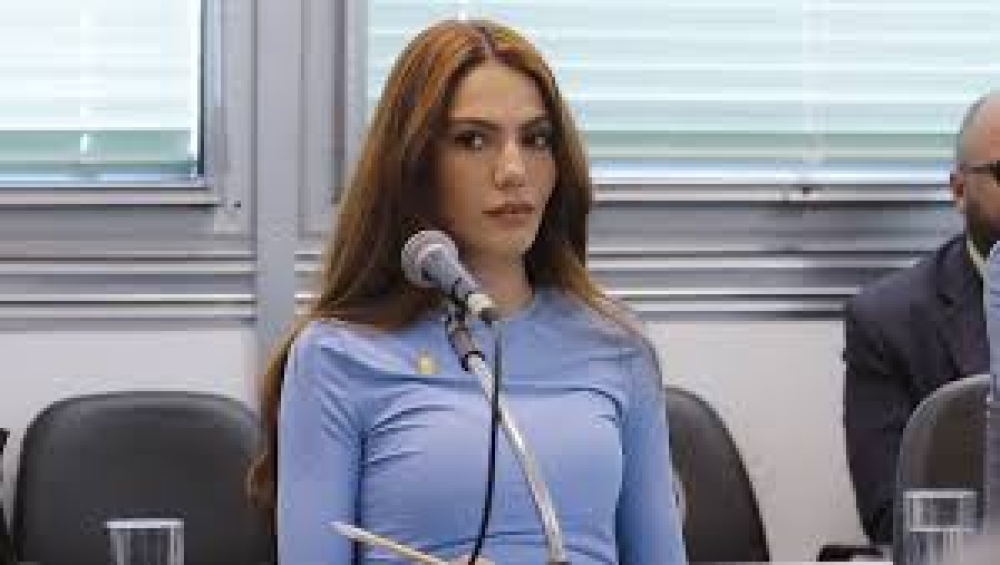 Deputada Sarah Poncio é alvo de ataque pessoal durante sessão na Alerj; episódio gera reação entre parlamentares