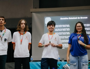 Alunos da rede municipal de Niterói conquistam medalhas na 20ª Olimpíada Brasileira de Matemática das Escolas Públicas