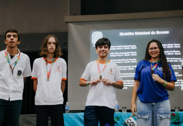 Alunos da rede municipal de Niterói conquistam medalhas na 20ª Olimpíada Brasileira de Matemática das Escolas Públicas