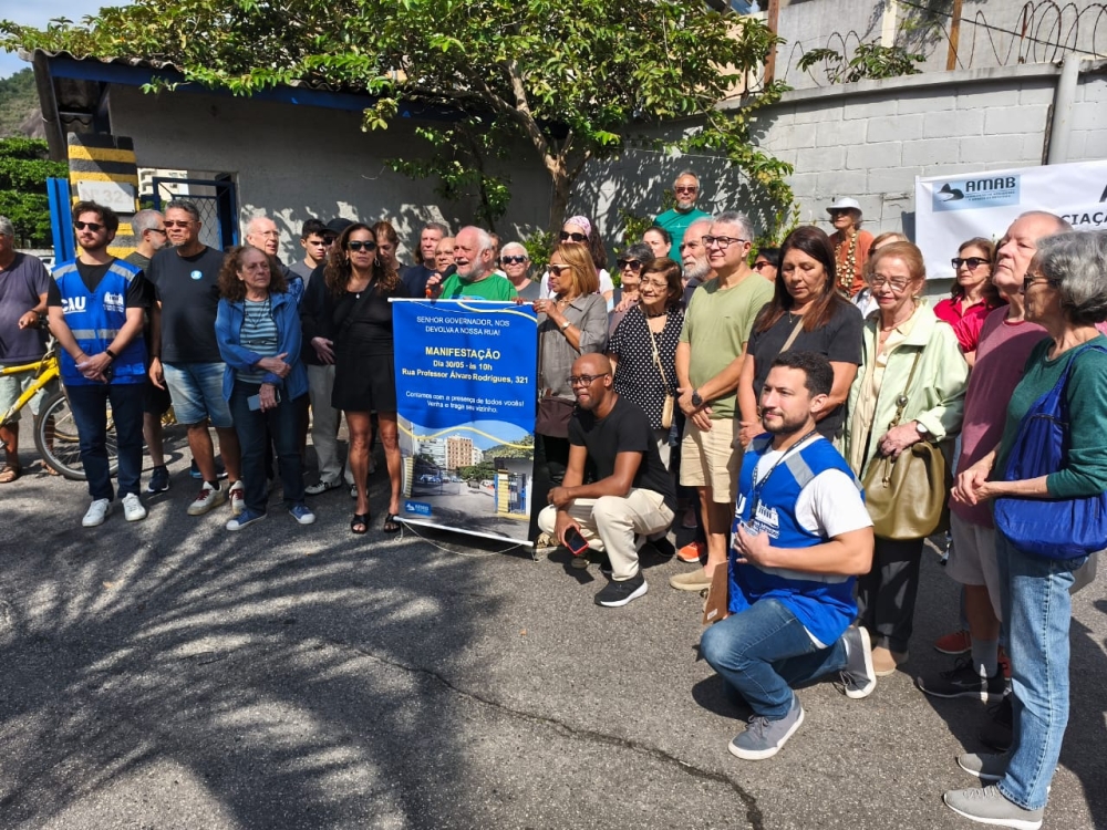 Moradores do bairro de Botafogo vão oficiar prefeito e governador para abertura de rua em terreno da RioTrilhos