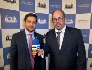 Thiago Pampolha (Vice-Presidente do TCE-RJ) participa da entrega da maior honraria da Câmara do Rio ao empresário Felipe Pampolha, e defende um tribunal mais orientativo do que punitivo para os 92 municípios fluminenses