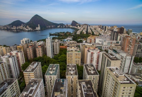 Decisão do STJ de que Airbnb em condomínios depende da aprovação de 2/3 dos moradores reforça projeto na Câmara do Rio