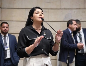 Virgínia recebe apoio de Alana Passos após xingamentos no Maracanã: Mulher não merece defesa?