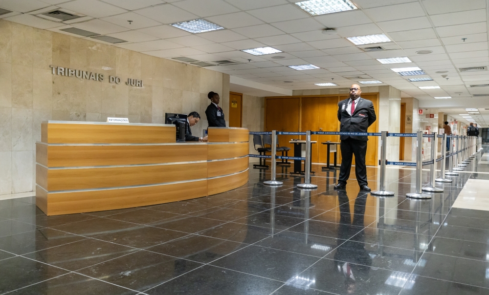 Caso Henry Borel: décimo dia de julgamento começa com debates entre acusação e defesa