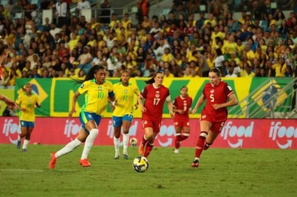 Presidente Lula sanciona Lei Geral da Copa do Mundo Feminina no Brasil em 2027