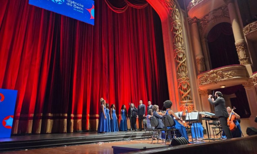 Agência do Bem celebra 20 anos com evento no Theatro Municipal do Rio de Janeiro