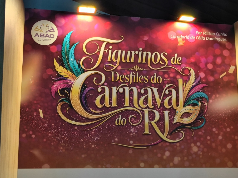 ABAC leva artesanato carnavalesco e formação profissional ao maior congresso de samba do país