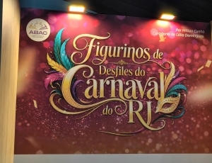 ABAC leva artesanato carnavalesco e formação profissional ao maior congresso de samba do país