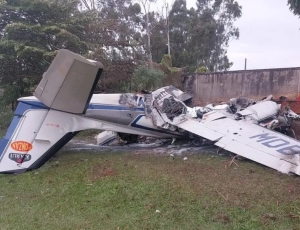 Queda de monomotor deixa dois mortos em Marília, interior de São Paulo