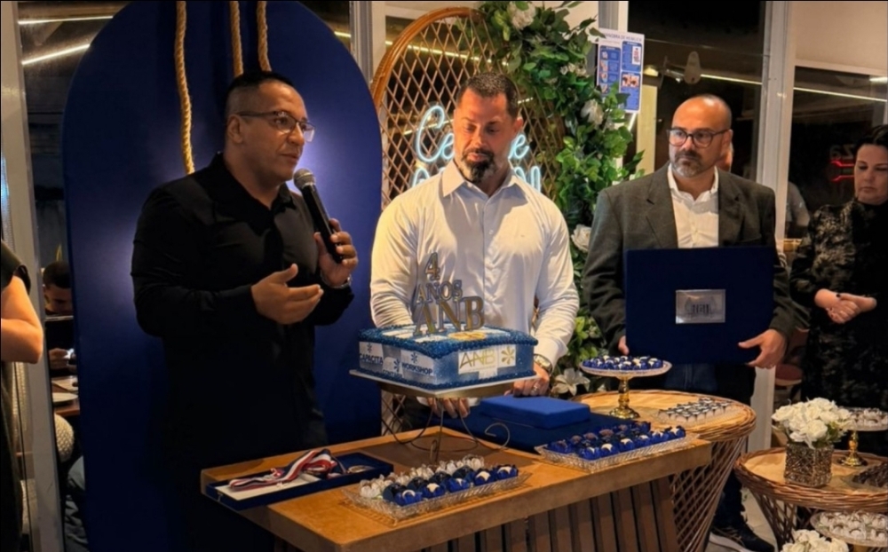 ANB recebe Medalha Tiradentes em noite histórica e reúne Robson Caetano, autoridades dos três Poderes e lideranças empresariais no Rio