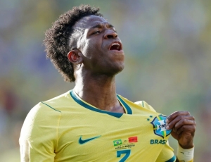 Vini Jr. salva o Brasil, mas seleção tropeça diante do Marrocos na estreia da Copa do Mundo