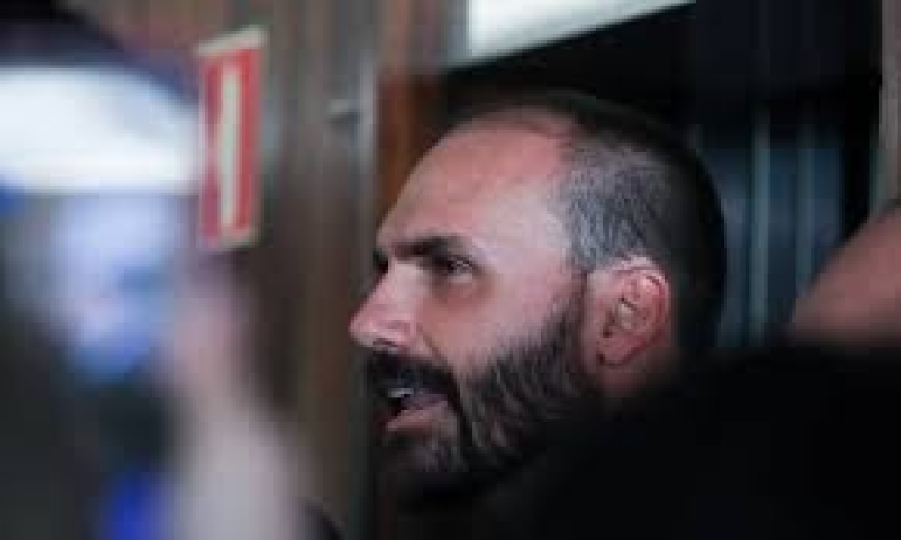 STF julga ação contra Eduardo Bolsonaro relacionada ao caso do 'tarifaço'