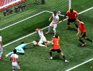Defesa do Irã brilha e segura 0 a 0 contra a Bélgica em Los Angeles