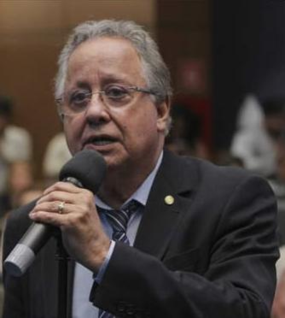 Manutenção de incentivos fiscais aprovado na Alerj beneficia taxistas do estado