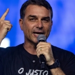 Flávio responde a Michelle e fala em 'gesto não correspondido'