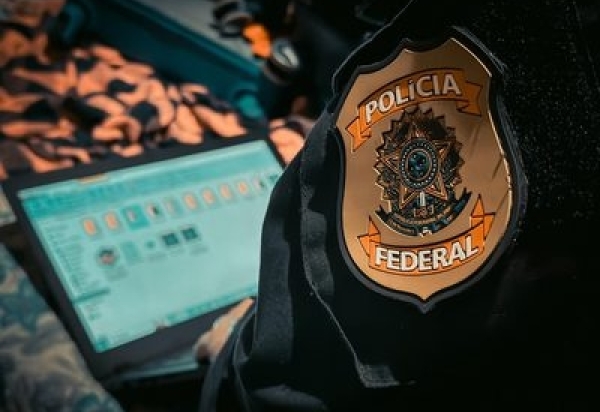 APADRINHADOS NA ESTATAL: Infraero emprega parentes de deputados do Republicanos, partido ligado à Universal