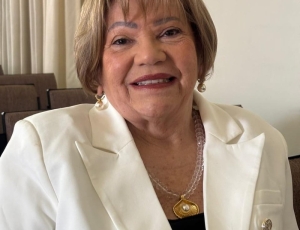 Isvânia Marques reúne diretoria da APALCA e inicia programação cultural após reabertura e ampliação do auditório em Palmeira dos Índios