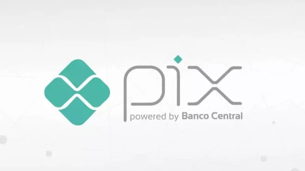 Professora de Inglês diz ter criado o Pix, processa o Banco Central e pede suspensão do sistema