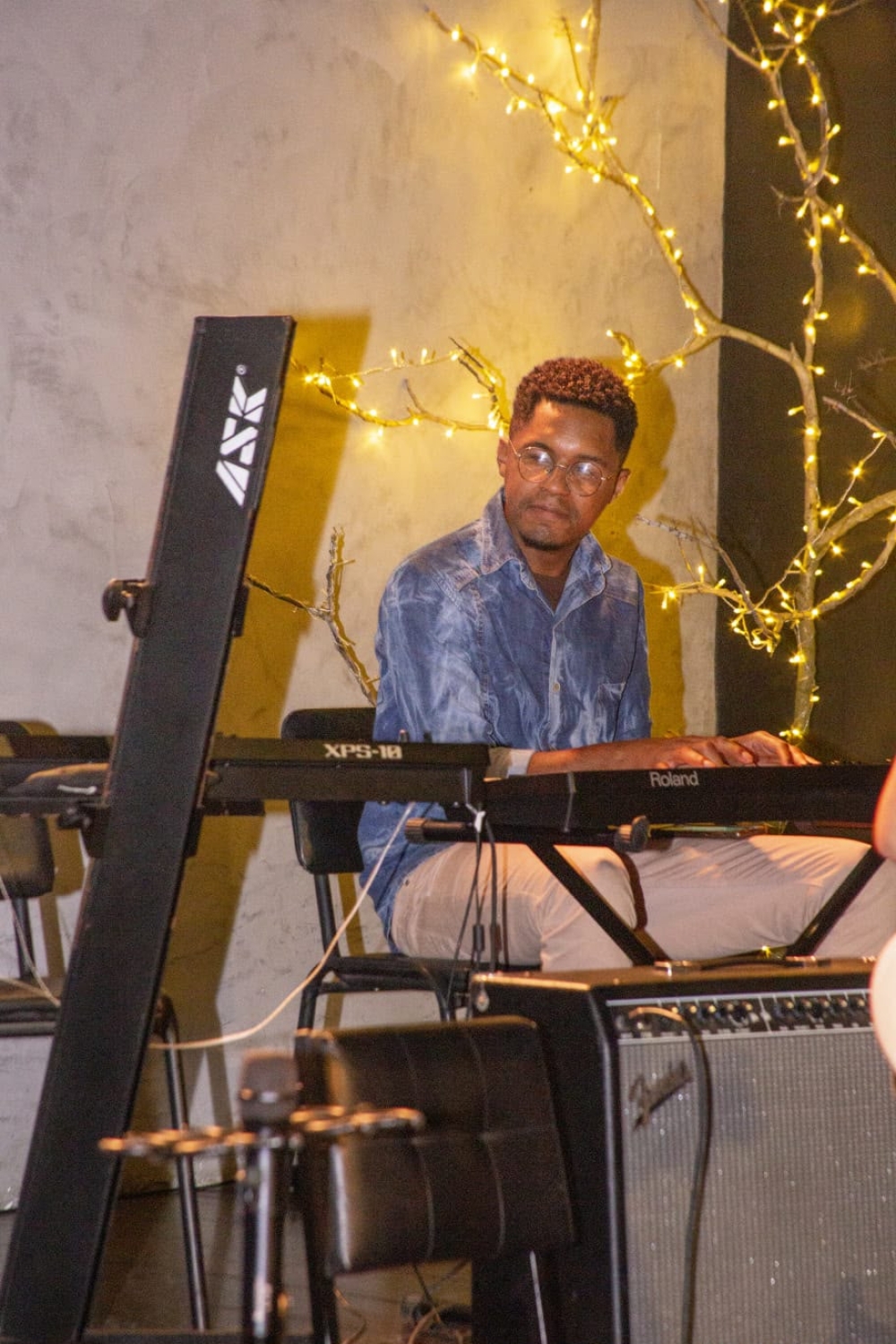 Aulas de canto unem técnica, emoção e desenvolvimento pessoal na Escola de Música Santa Cecília