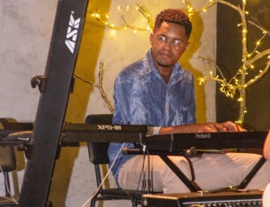 Aulas de canto unem técnica, emoção e desenvolvimento pessoal na Escola de Música Santa Cecília