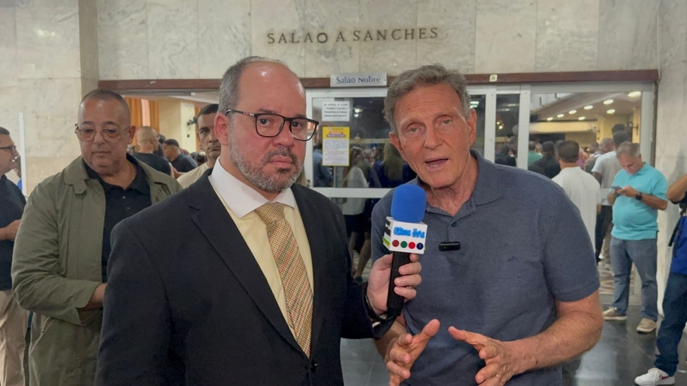 Ministro André Mendonça libera Crivella para disputar eleições de 2026 com liminar do TSE