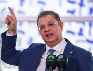 PF mira pessoas ligadas a Sóstenes em nova ação