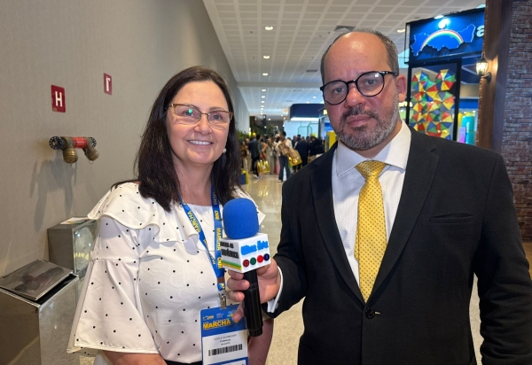 Prefeita de Maratá, Gisele Schneider cobra descentralização de recursos federais no Congresso 